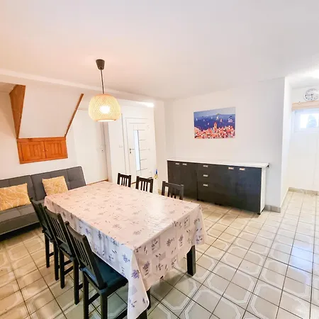 House Milan Pinezici (Krk)