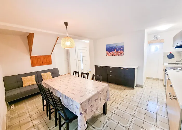 House Milan Pinezici (Krk)