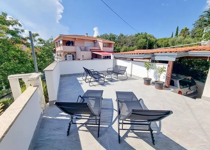 House Milan * Pinezici (Krk)