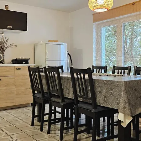 House Milan Pinezići