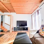 House Milan בית נופש *