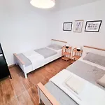 House Milan * Pinezići